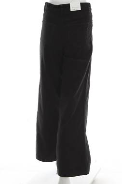 Γυναικεία κοτλέ παντελόνια C&A2 - Contourshop.gr Γυναικεία κοτλέ παντελόνια C&A2