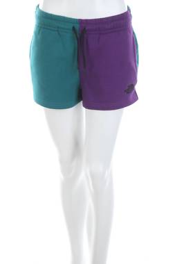 Γυναικείο σορτσάκι The North Face1