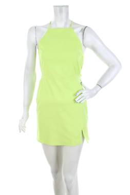 Φορέματα Bershka1