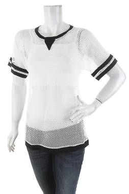 Γυνικείο αθλητικό αμάνικο Twinset1 - Contourshop.gr Γυνικείο αθλητικό αμάνικο Twinset1