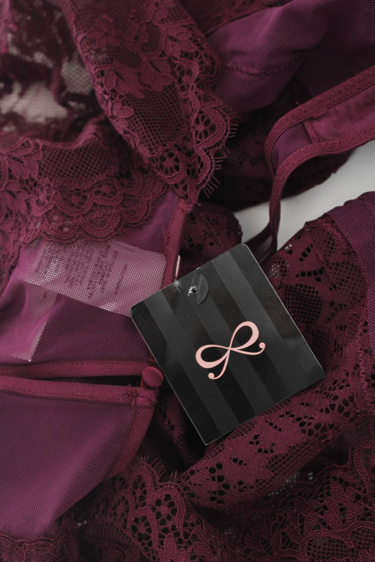 Ερωτικά εσώρουχα Hunkemoller3