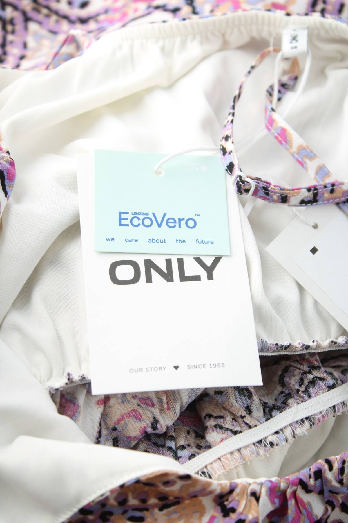 Φορέματα Only3