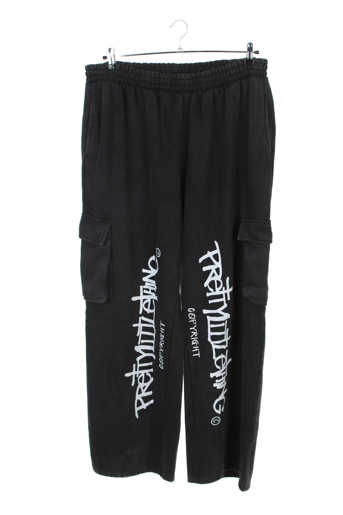 Γυναικείο αθλητικό παντελόνι Pretty Little Thing1