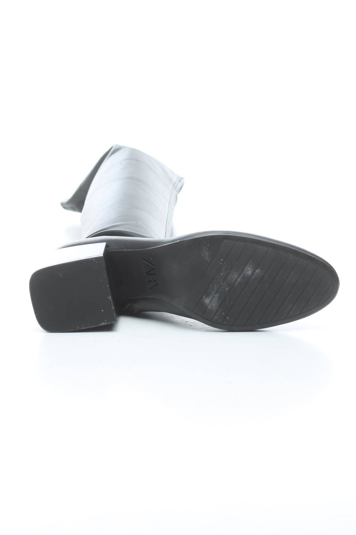 Γυναικείες μπότες Zara4