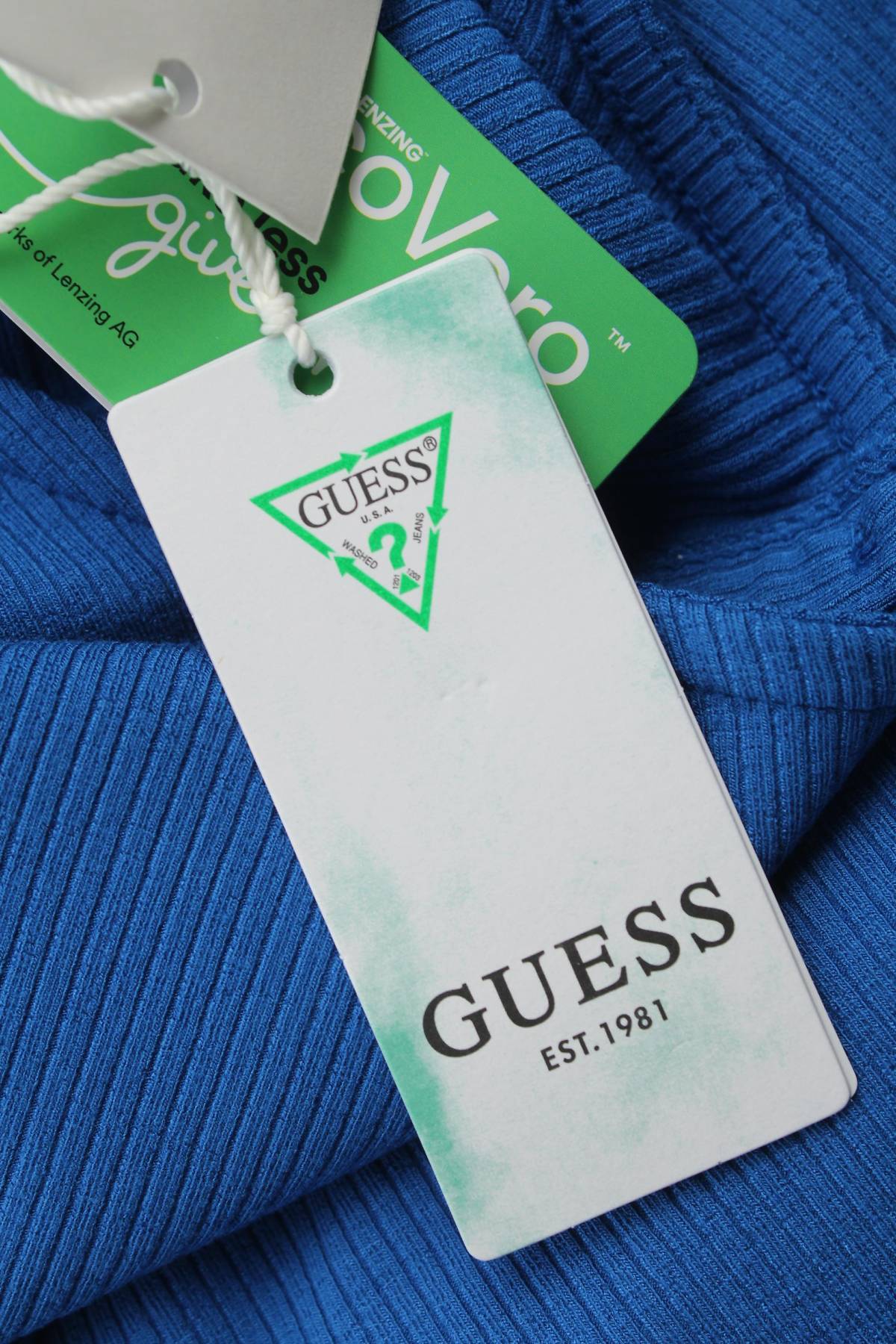 Дамска блуза Guess3