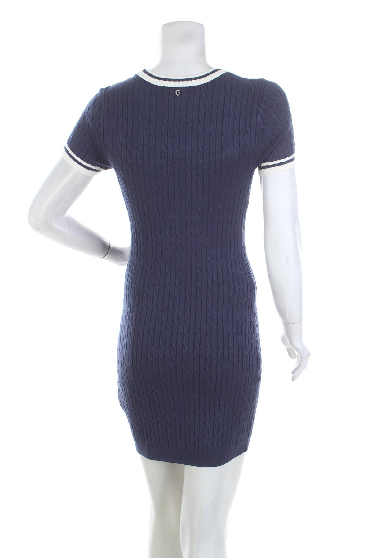 Φορέματα Guess2