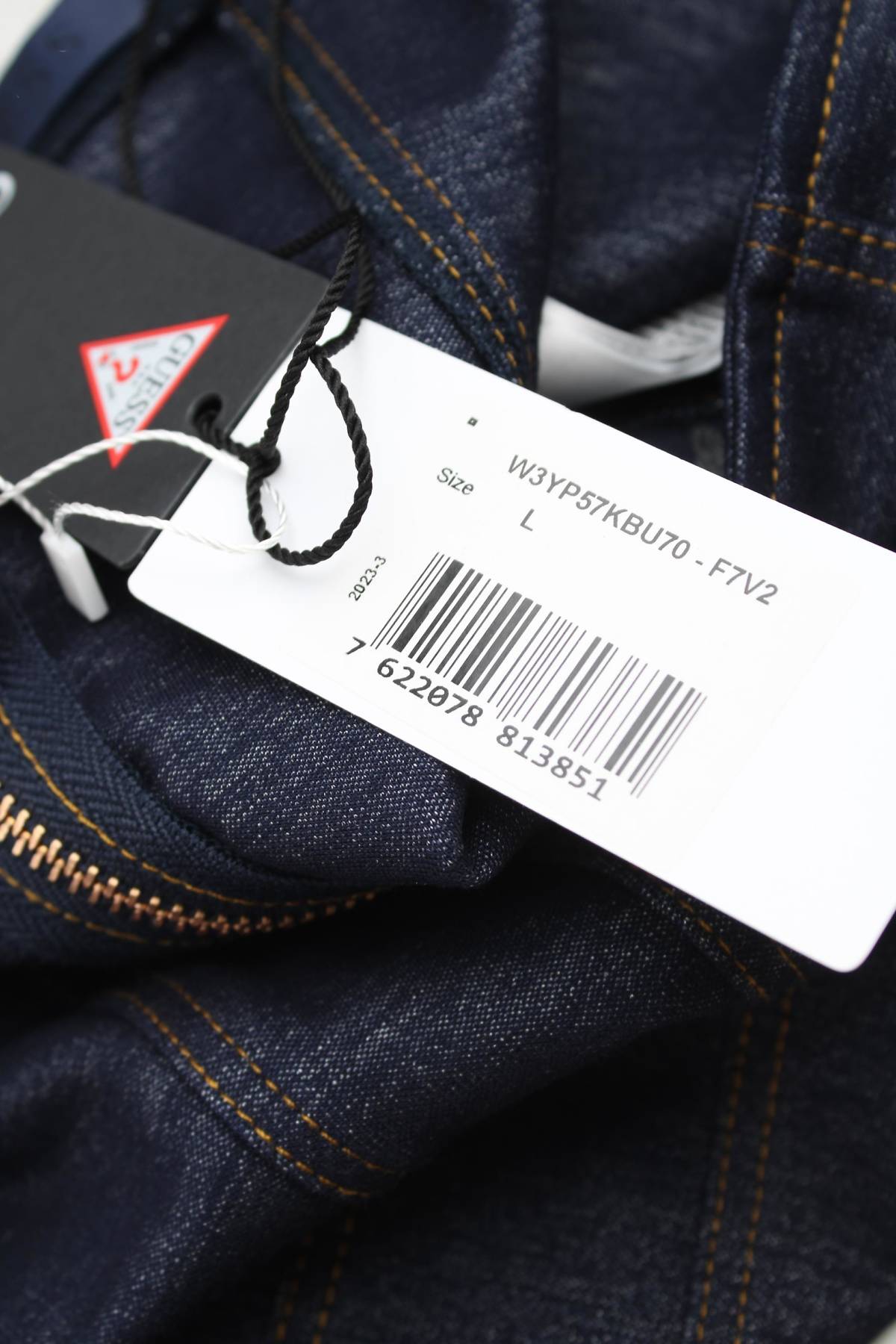 Γυναικείο αμάνικο Guess3