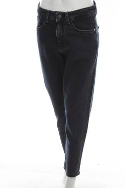 Γυναικεία τζιν C&A1