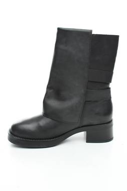 Дамски боти Steve Madden2