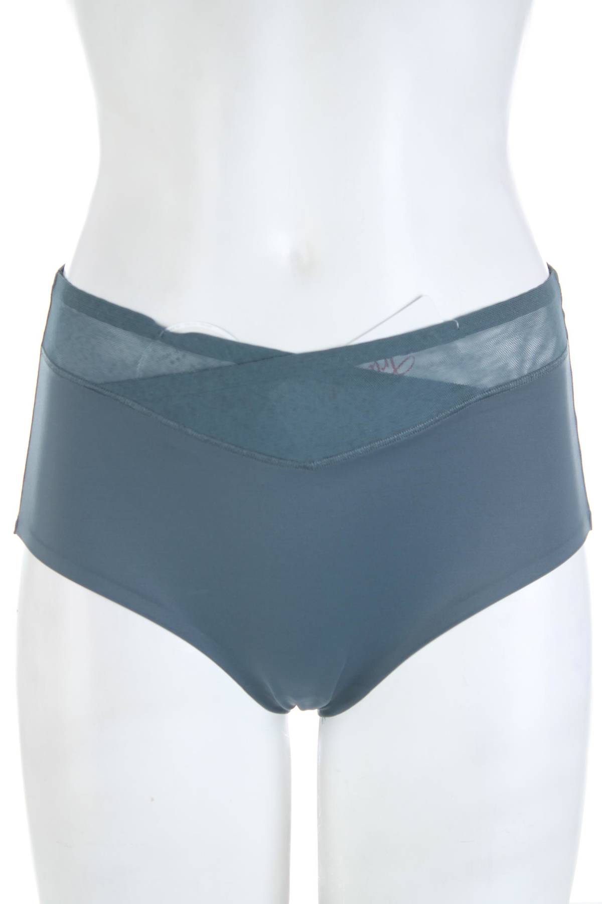 Стягащо бельо Triumph1 - Contour.bg Стягащо бельо Triumph1