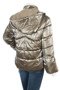 Γυναικείο μπουφάν Guess2