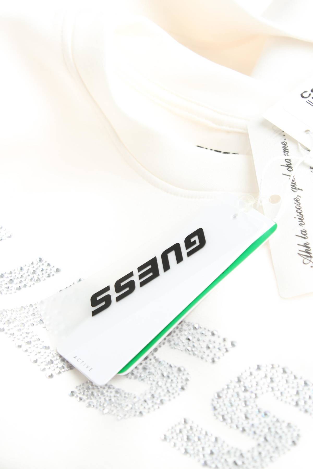 Γυναικεία μπλούζα Guess3