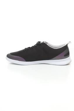 Маратонки Lacoste2