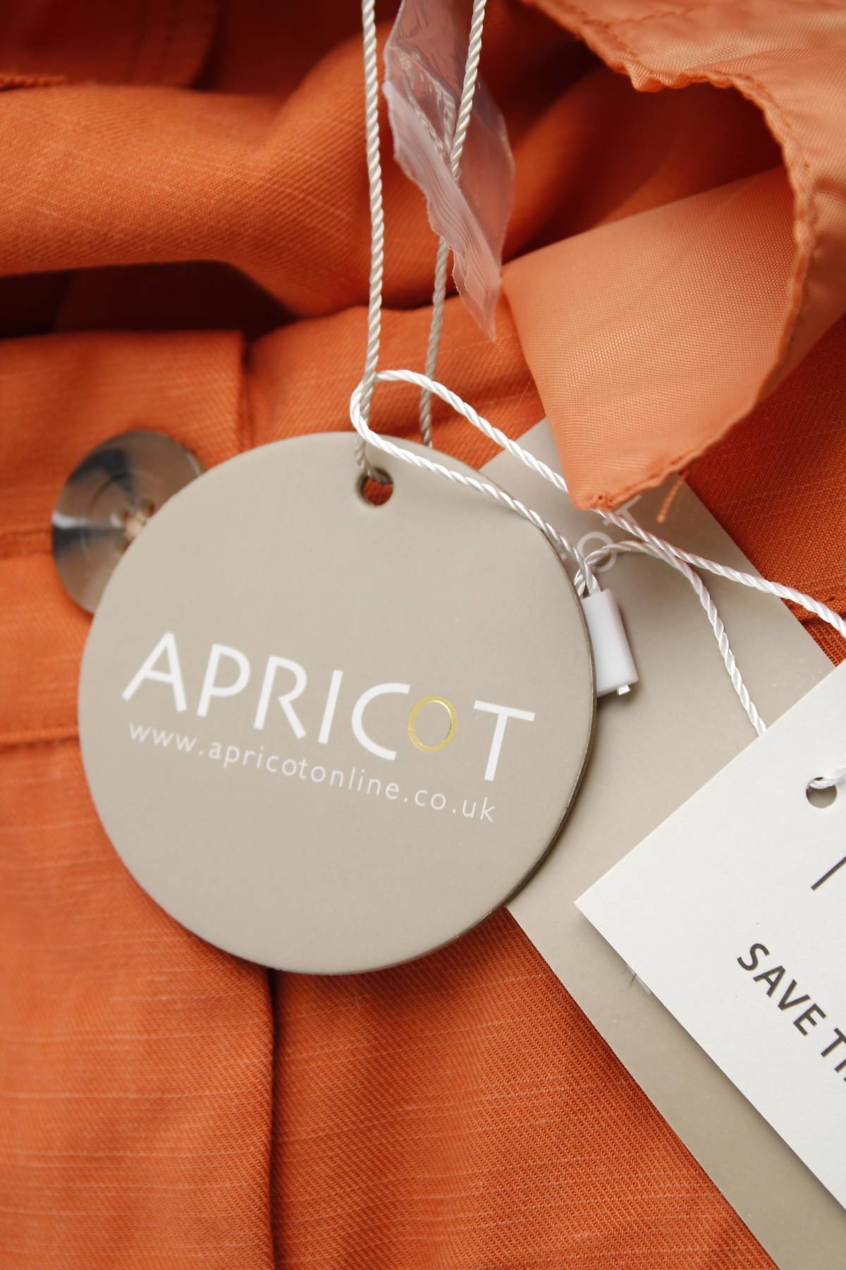Γυναικείο σορτσάκι Apricot3 - Contourshop.gr Γυναικείο σορτσάκι Apricot3