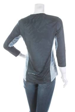 Дамска спортна блуза Altura2