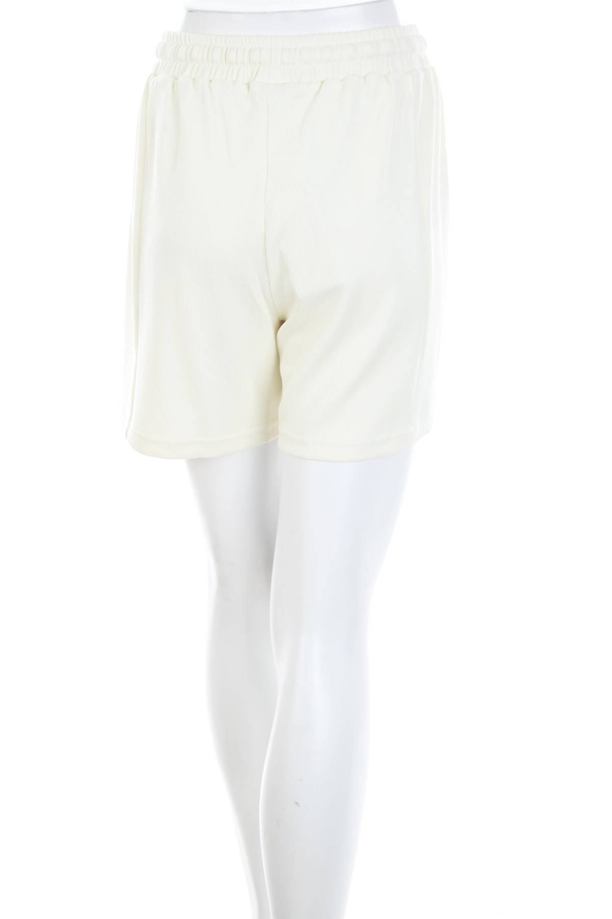 Дамски къс панталон VAI212