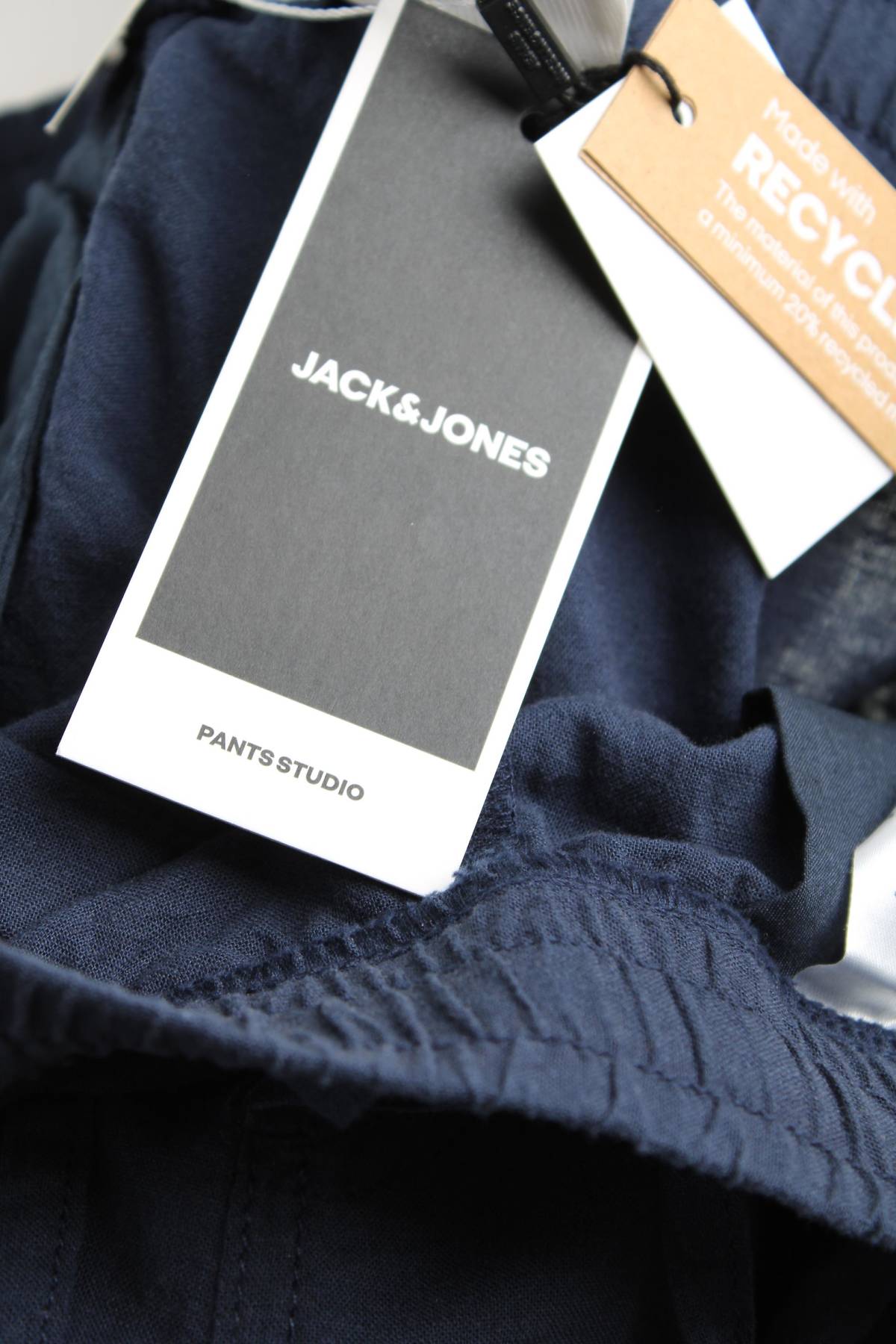 Мъжки къс панталон Jack & Jones3