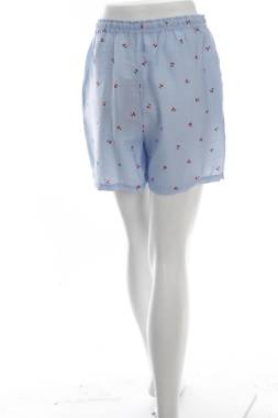 Γυναικείο σορτσάκι Vero Moda2