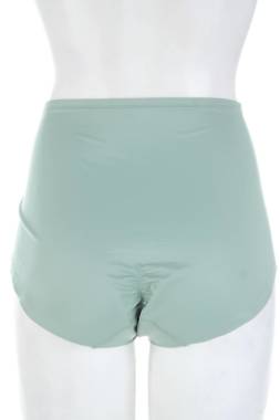 Стягащо бельо Triumph2