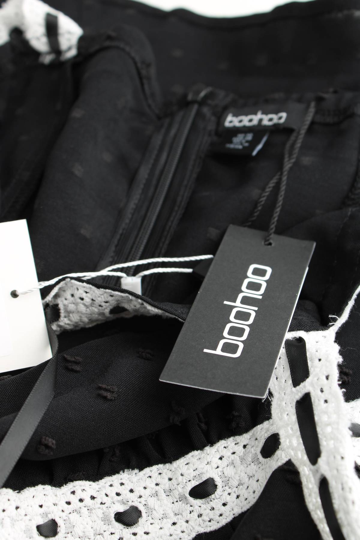 Φορέματα Boohoo3