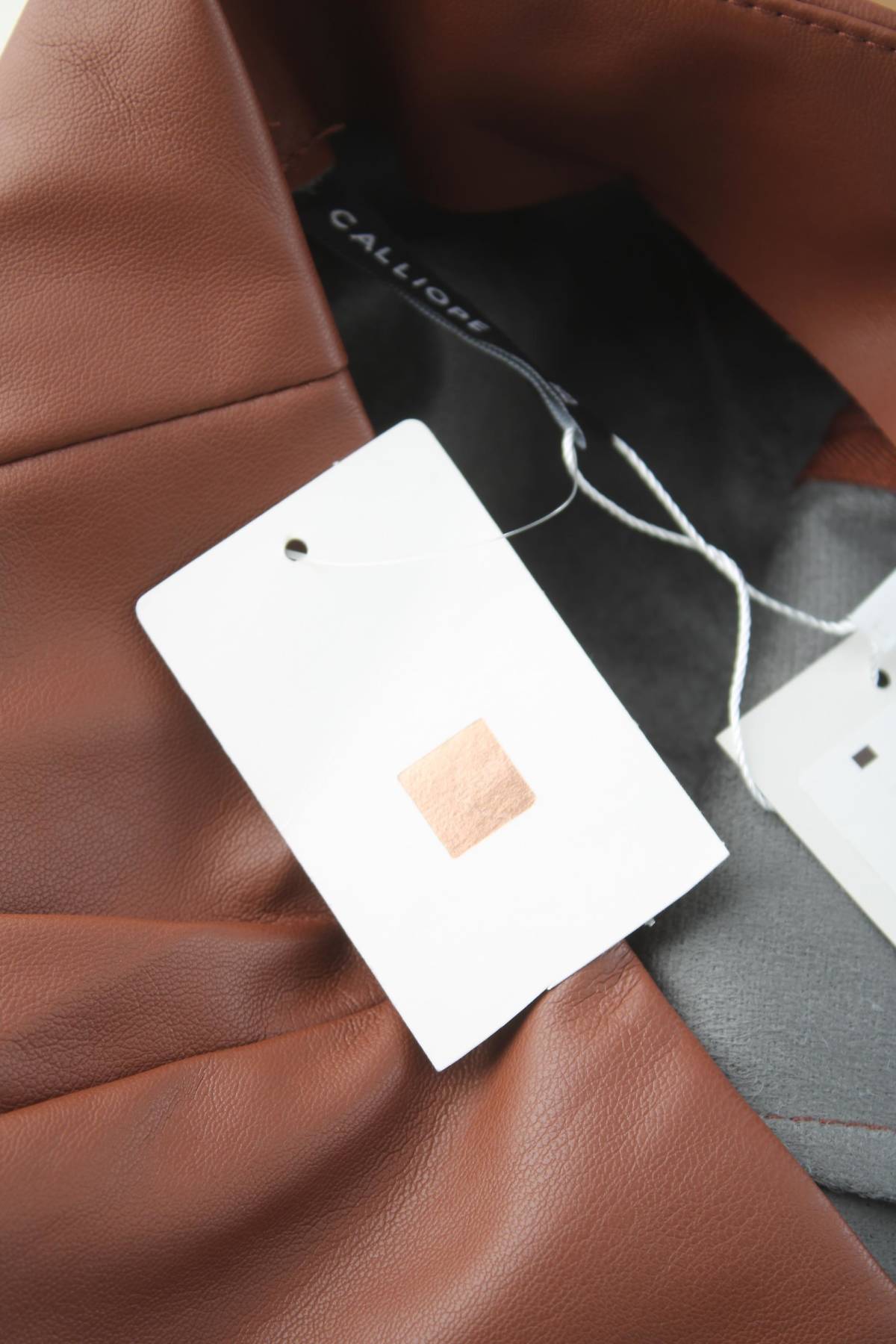 Δερμάτινη φούστα Calliope3