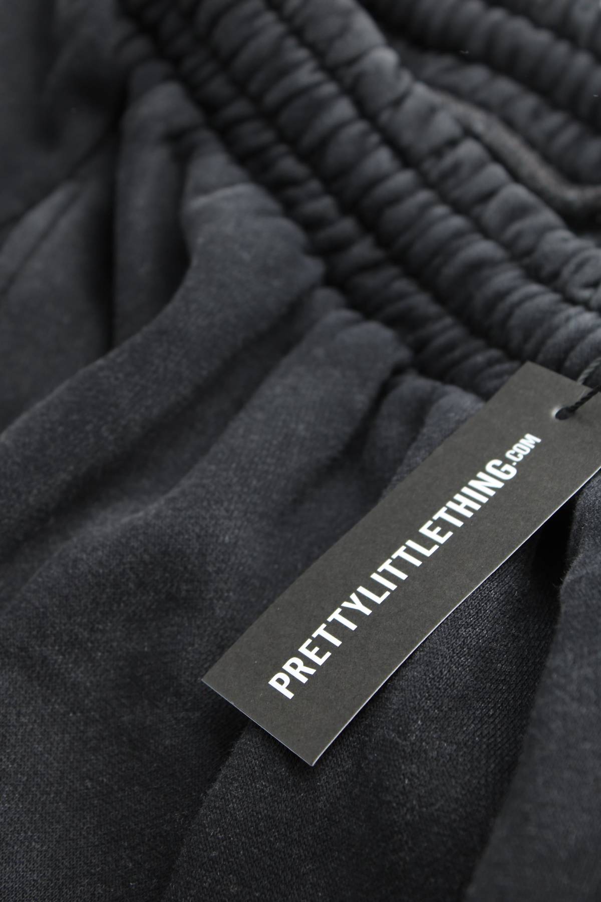 Γυναικείο αθλητικό παντελόνι Pretty Little Thing3 - Contourshop.gr Γυναικείο αθλητικό παντελόνι Pretty Little Thing3