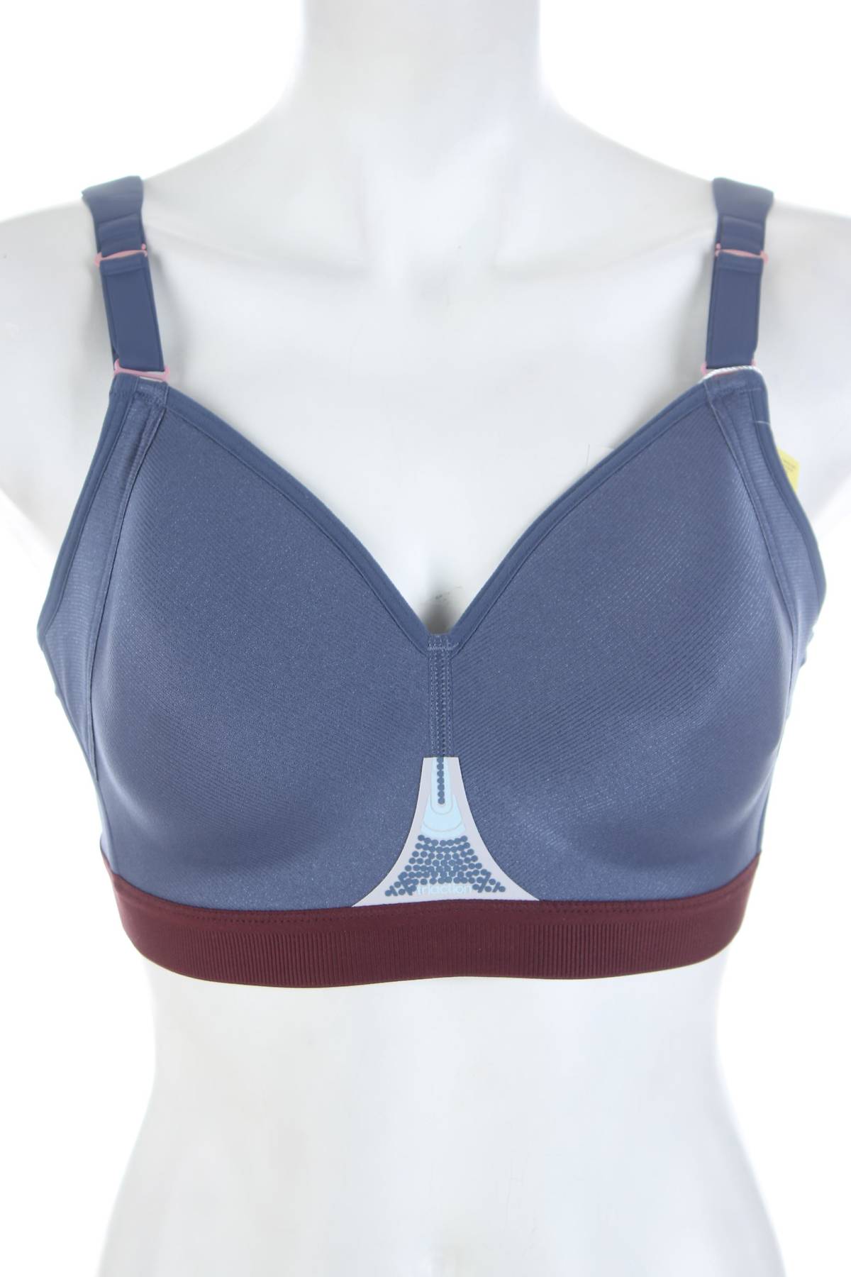 Спортен сутиен Triumph Triaction1