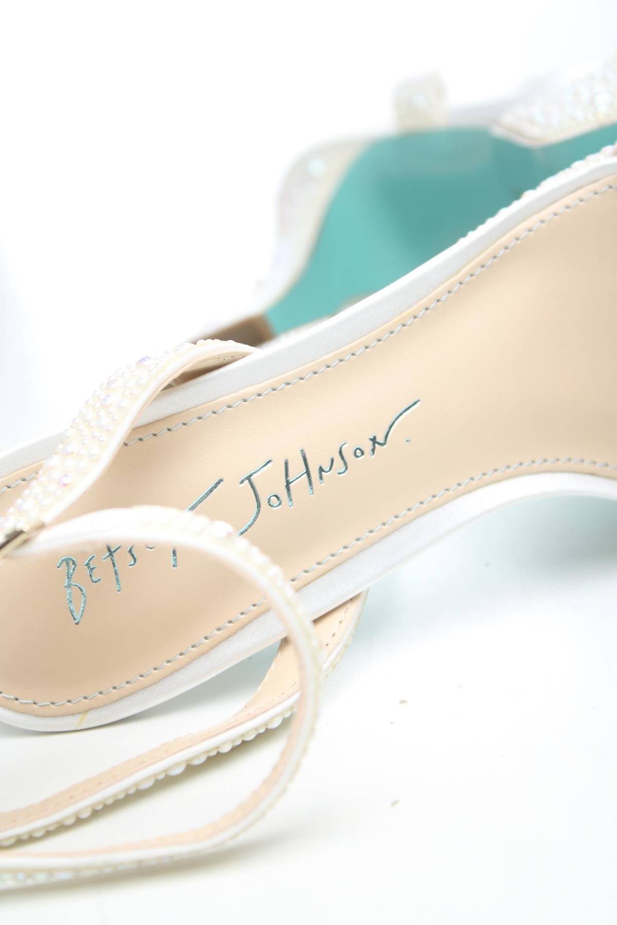 Σανδάλια Betsey Johnson5