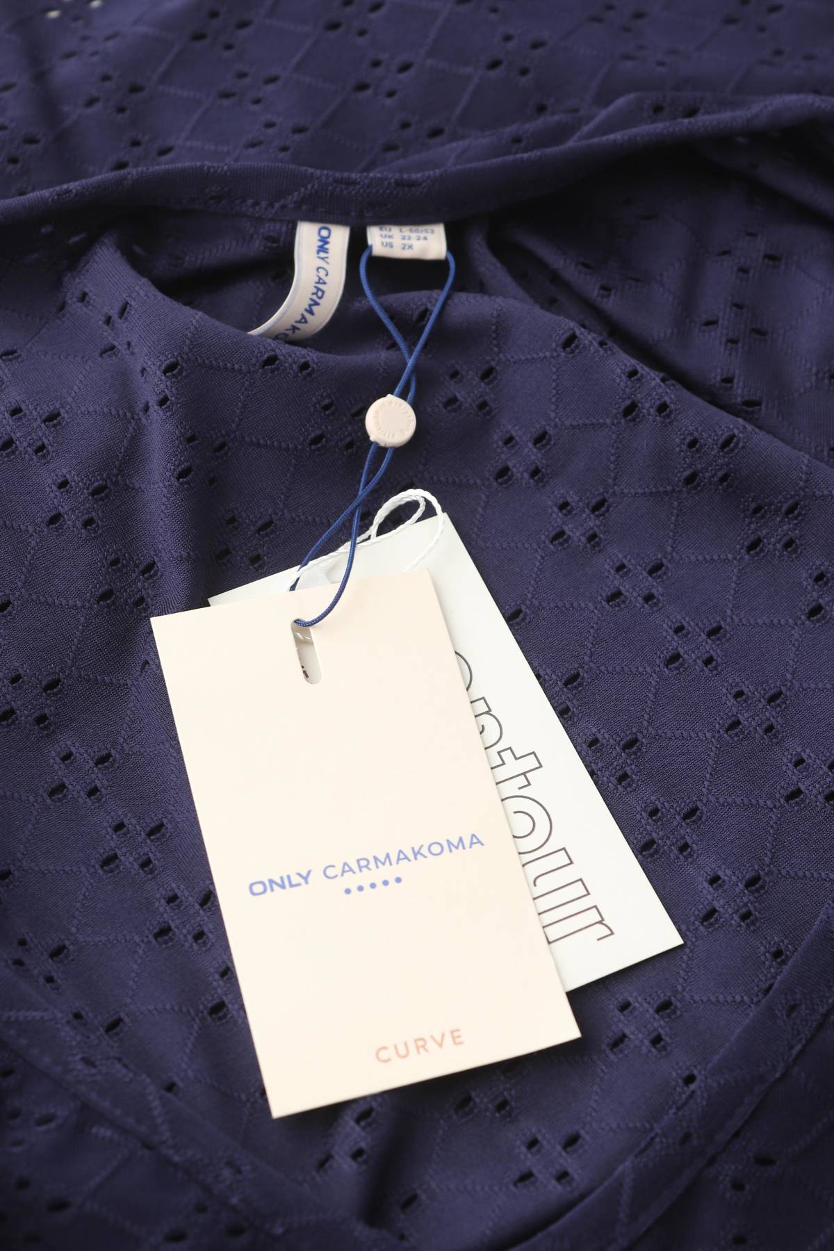 Γυναικεία μπλούζα Only Carmakoma3 - Contourshop.gr Γυναικεία μπλούζα Only Carmakoma3