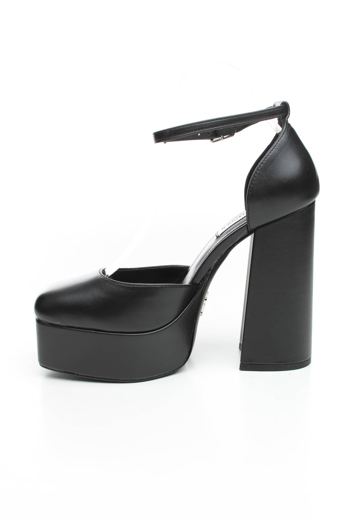 Σανδάλια Steve Madden2 - Contourshop.gr Σανδάλια Steve Madden2