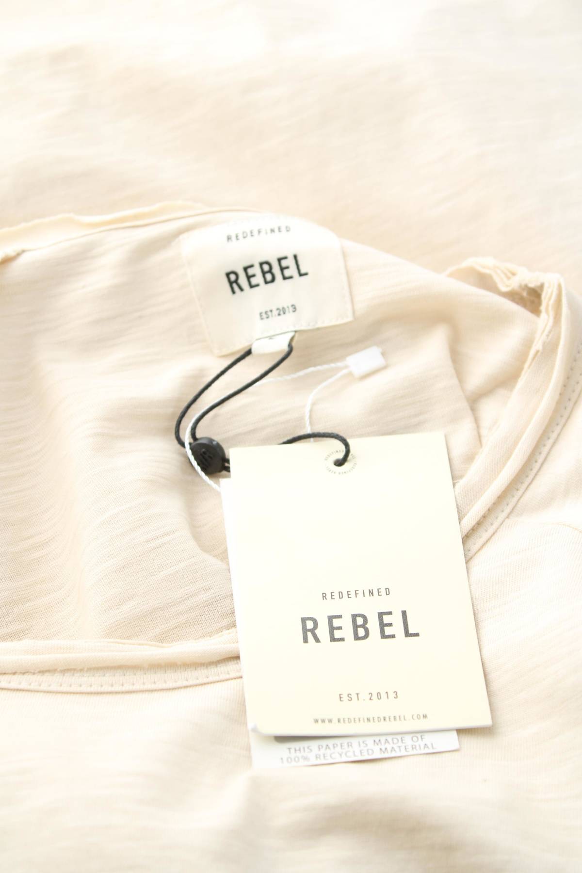 Мъжка тениска Redefined Rebel3 - Contour.bg Мъжка тениска Redefined Rebel3