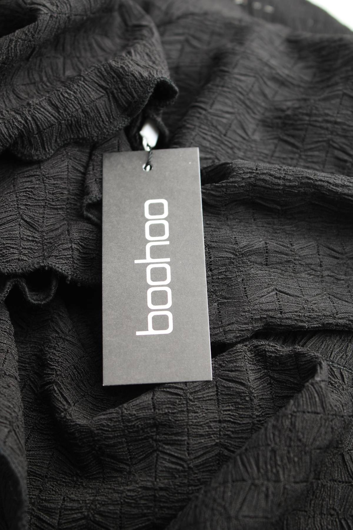 Φορέματα Boohoo3