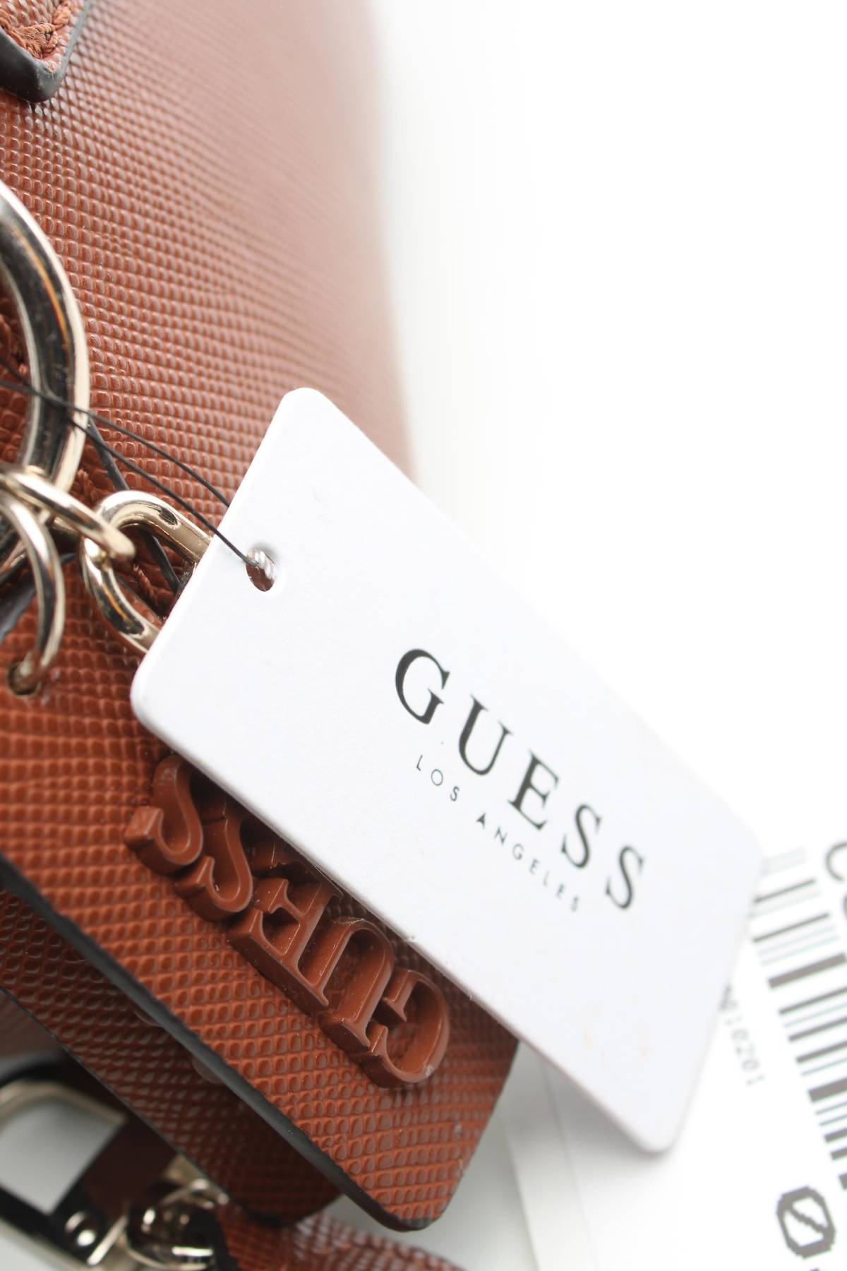 Дамска кожена чанта Guess4 - Contour.bg Дамска кожена чанта Guess4