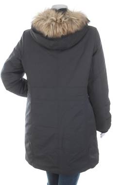 Дамско яке Esprit2