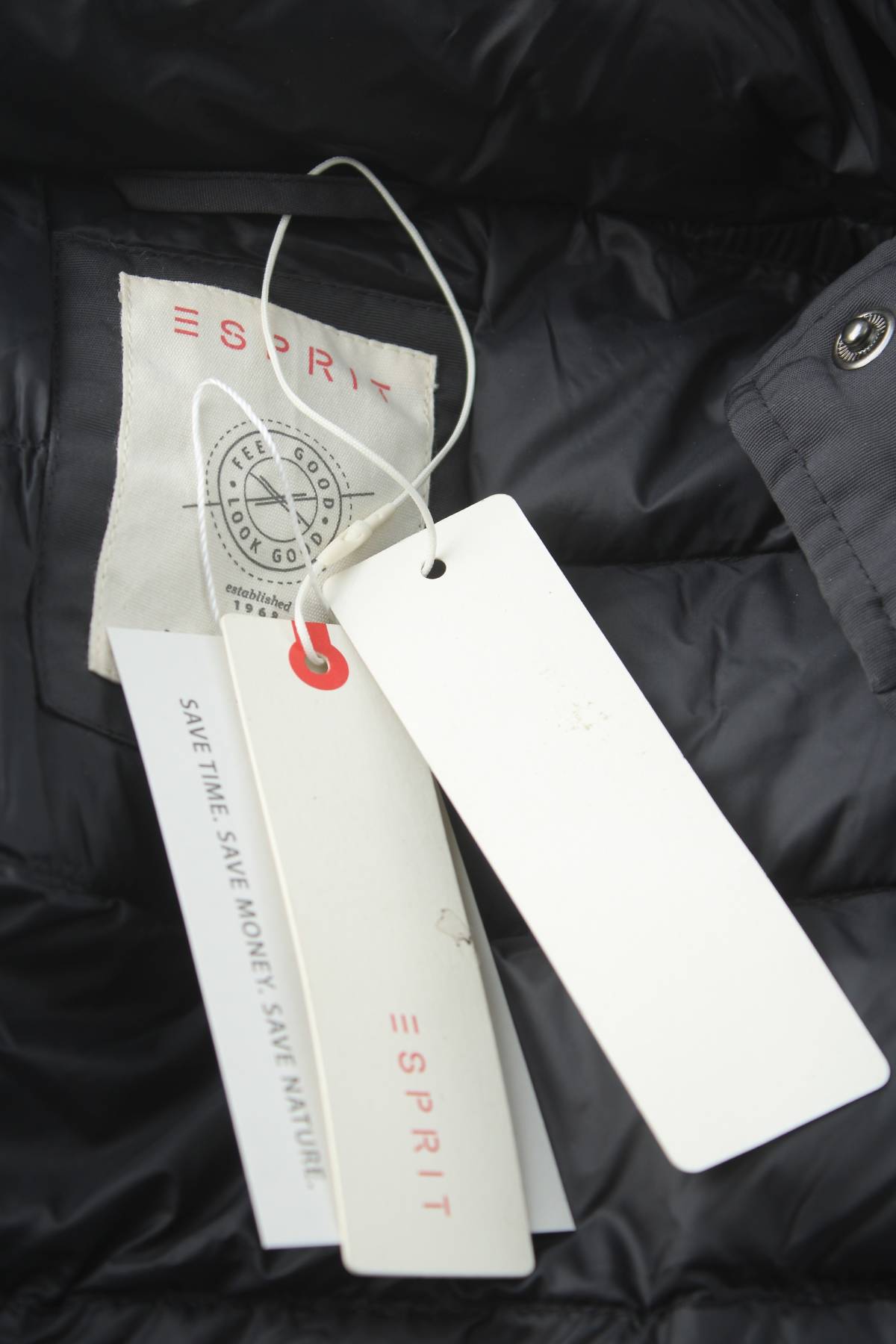 Дамско яке Esprit4