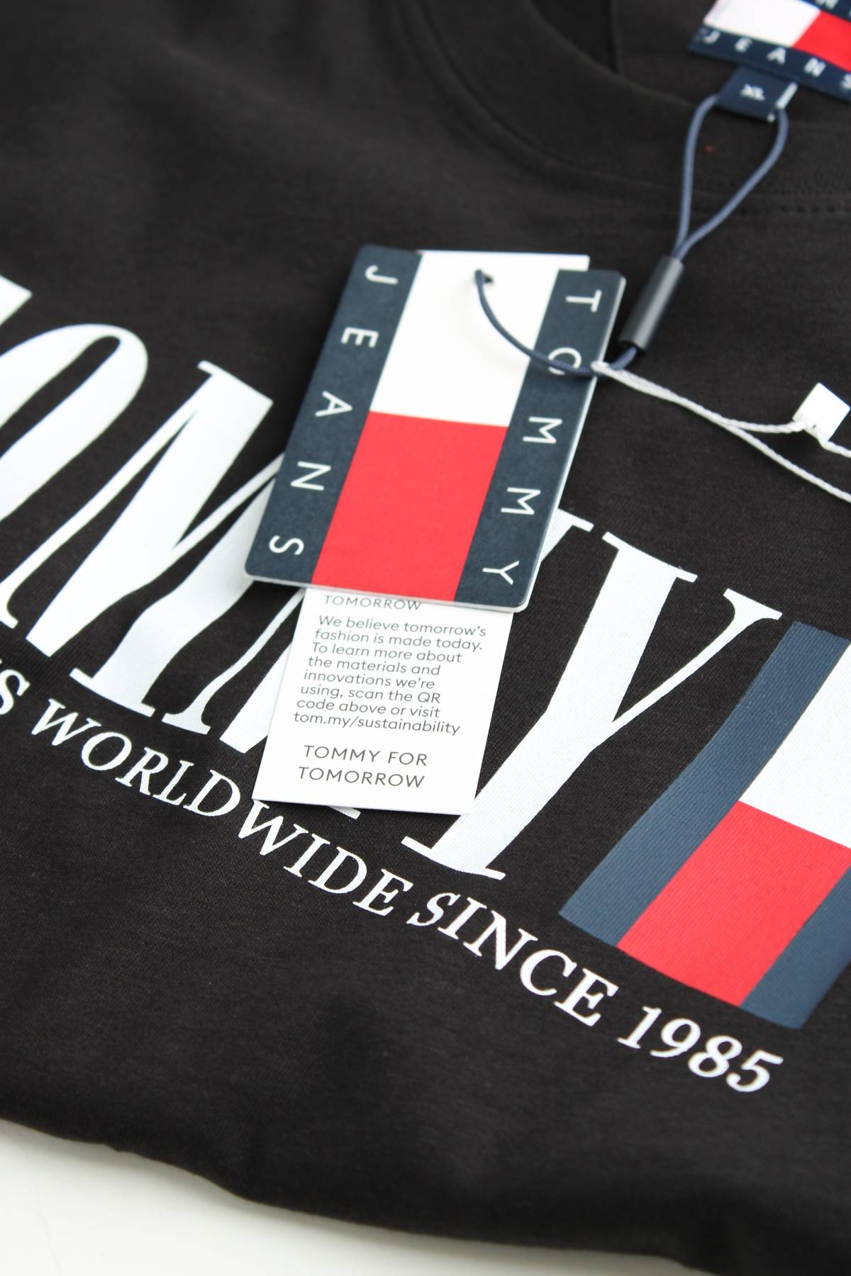 Мъжка тениска Tommy Jeans3