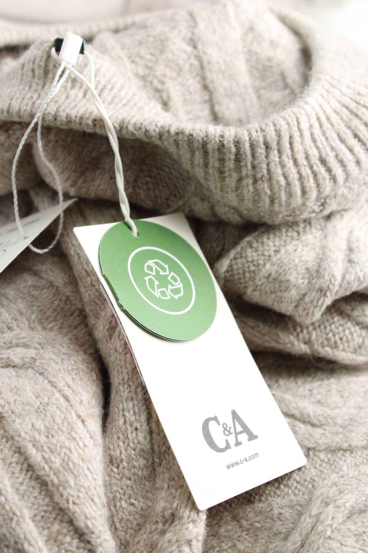 Дамски пуловер C&A3 - Contour.bg Дамски пуловер C&A3