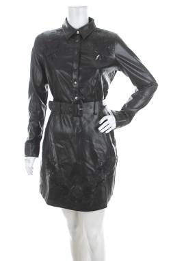 Φορέματα Guess1