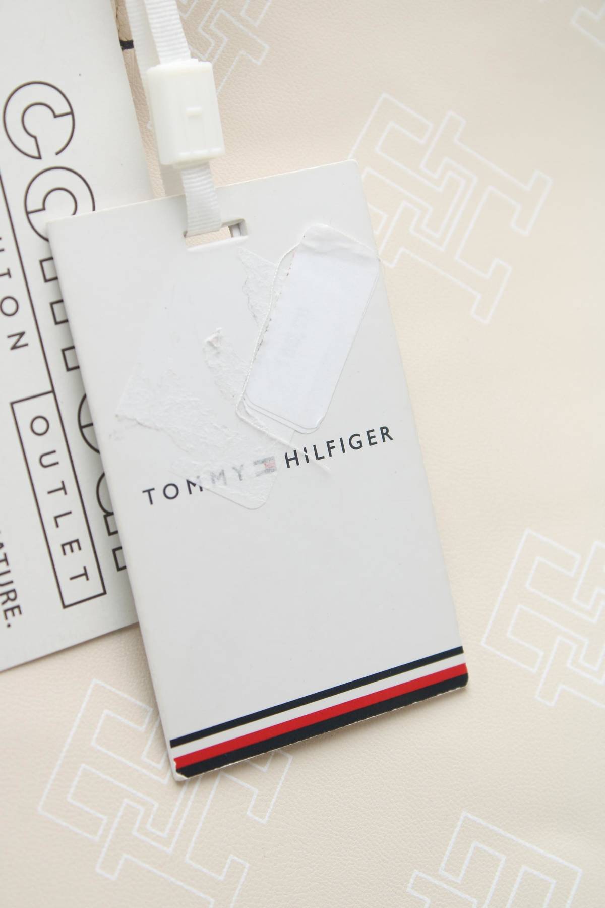 Γυναικεία δερματινή τσάντα Tommy Hilfiger2 - Contourshop.gr Γυναικεία δερματινή τσάντα Tommy Hilfiger2