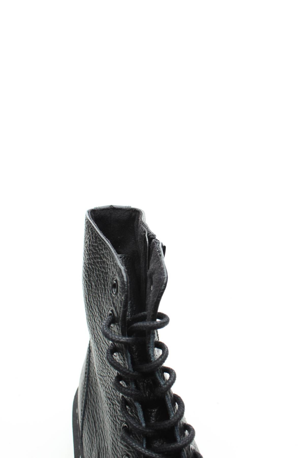 Дамски боти Steve Madden5