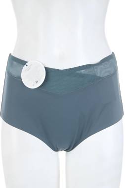 Εσώρουχα σύσφιξης Triumph1