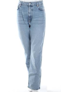 Дамски дънки & Other Stories1