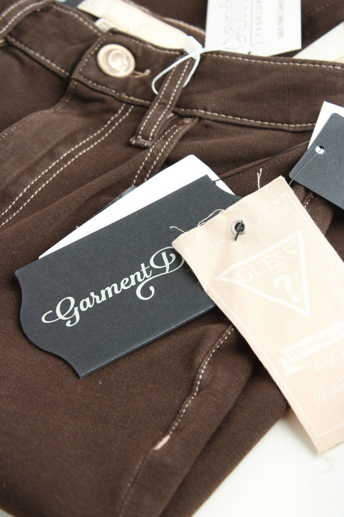 Γυναικεία τζιν Guess3