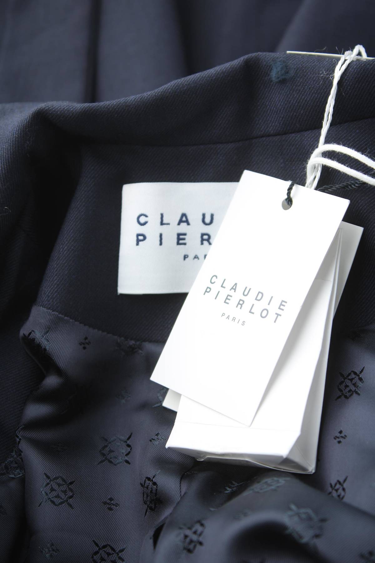 Дамско сако Claudie Pierlot3 - Contour.bg Дамско сако Claudie Pierlot3
