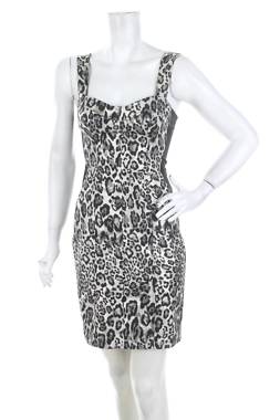 Φορέματα Guess1