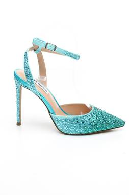 Σανδάλια Steve Madden1