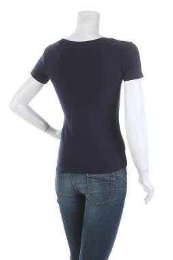 Дамска тениска C&A2