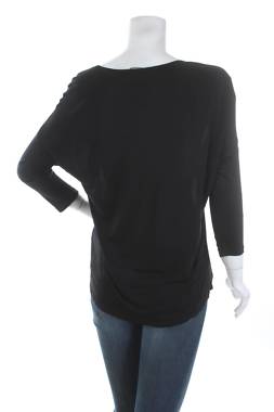 Γυναικεία μπλούζα Guess2