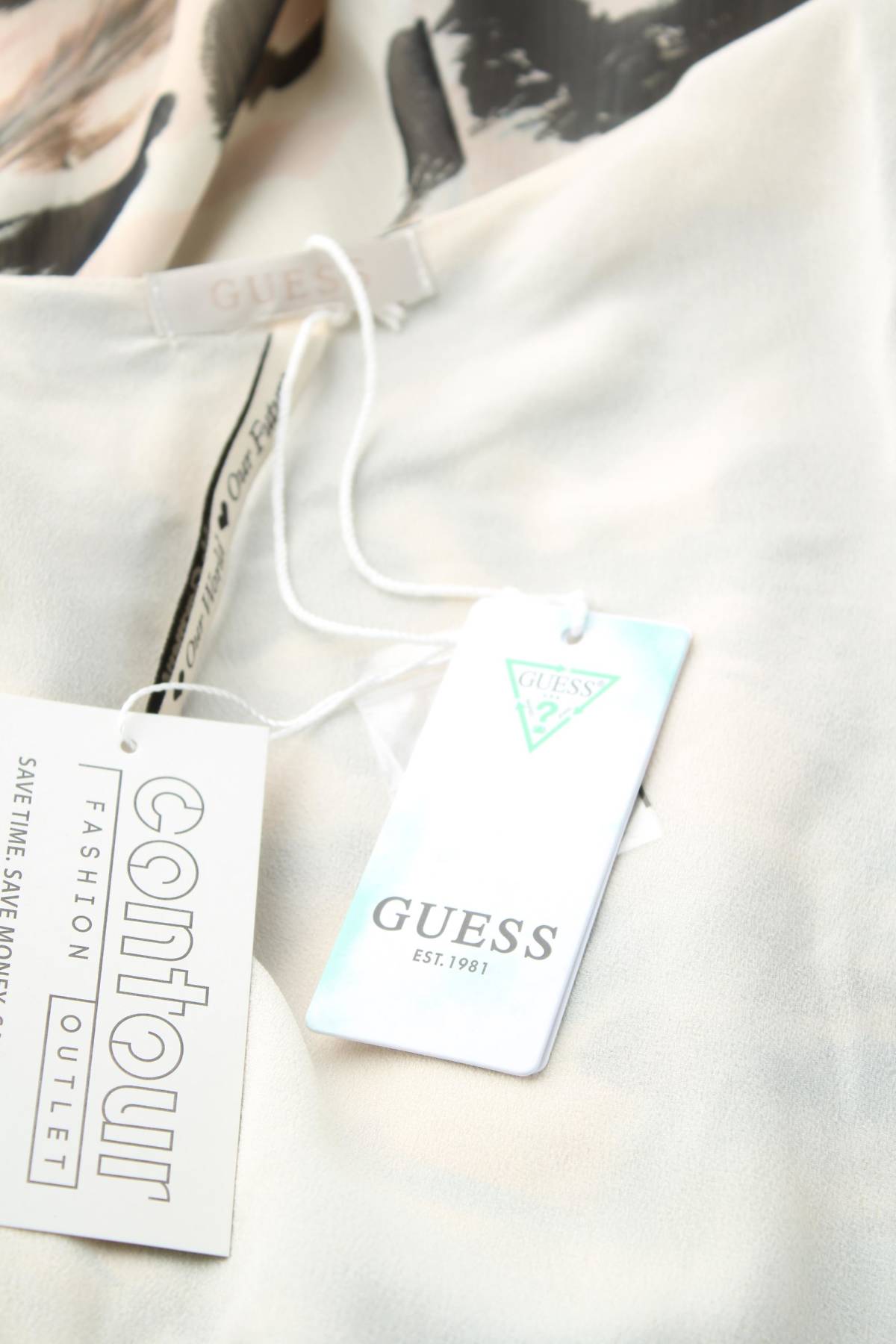 Φορέματα Guess3
