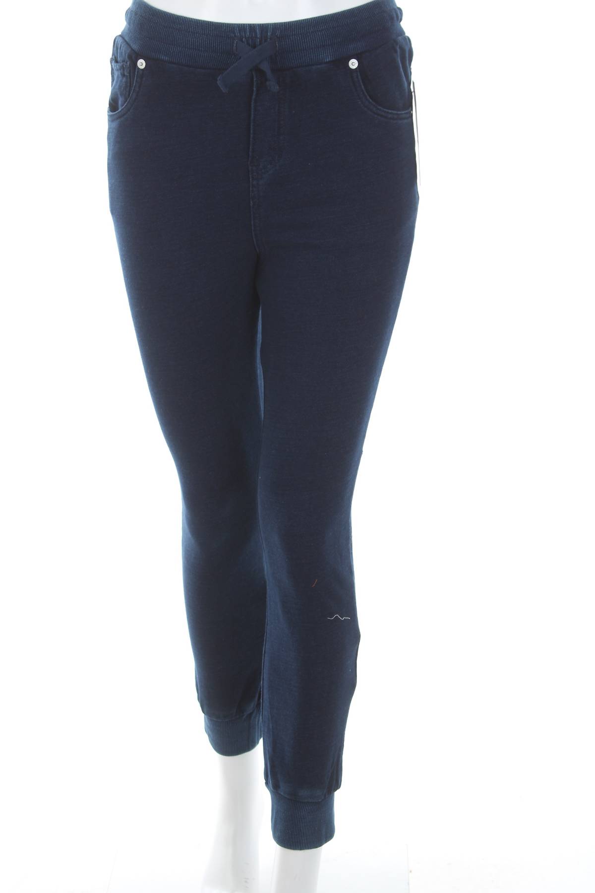 Γυναικείο παντελόνι Levi's1